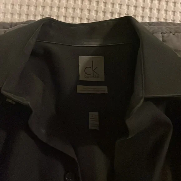 Black w/ pattern - Picture 2 of 2